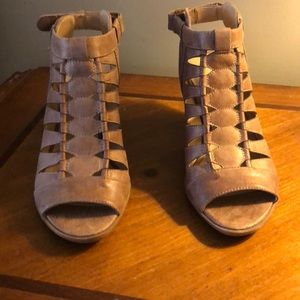 Naturalizer open toed booties